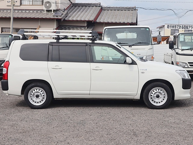 トヨタ サクシードバン 6AE-NHP160V(2WD)の写真8