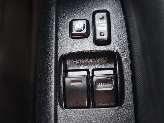 トヨタ サクシードバン 6AE-NHP160V(2WD)の写真42