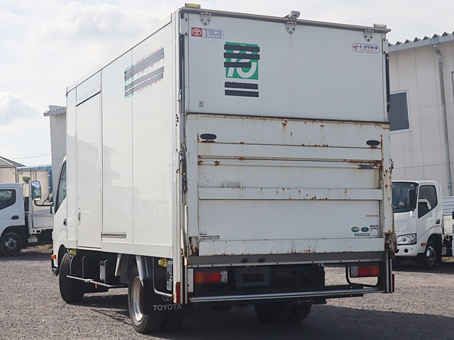 トヨタ ダイナ 2RG-XZU710(2WD)の写真3