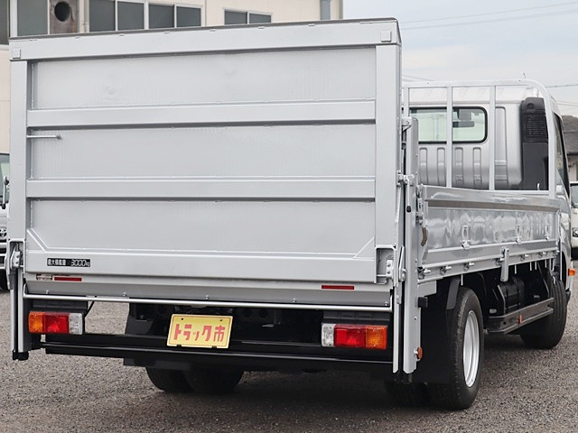 トヨタ ダイナ TKG-XZU712(2WD)の写真5