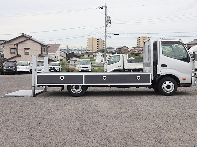 トヨタ ダイナ TKG-XZU712(2WD)の写真10
