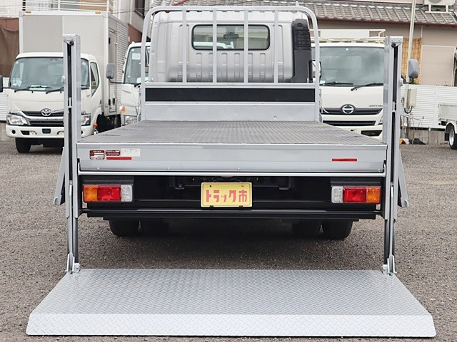 トヨタ ダイナ TKG-XZU712(2WD)の写真11