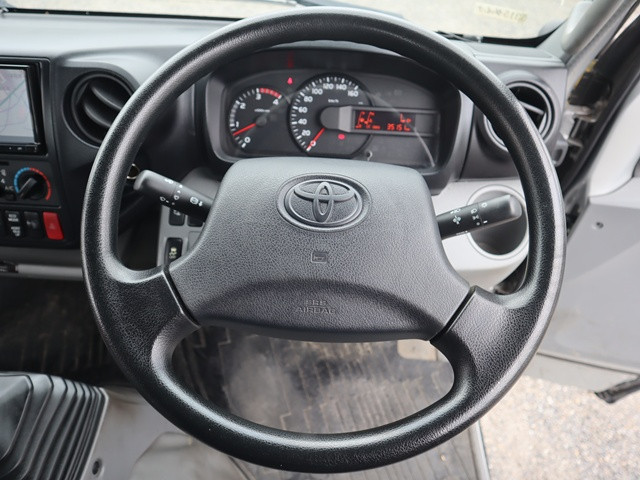 トヨタ ダイナ TKG-XZU712(2WD)の写真38