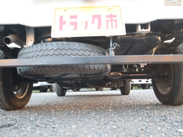 ダイハツ ハイゼットトラック EBD-S500P(2WD)の写真20