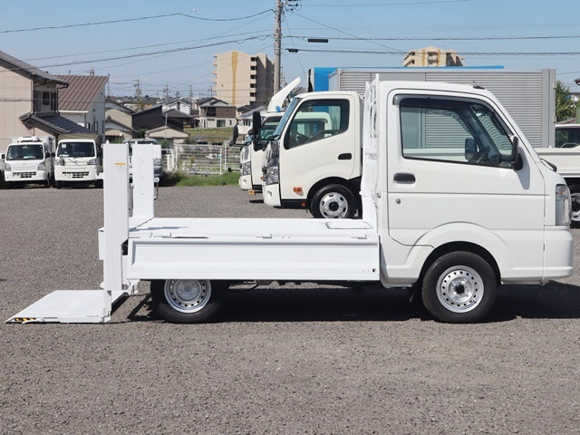 日産 クリッパートラック EBD-DR16T(4WD)の写真10