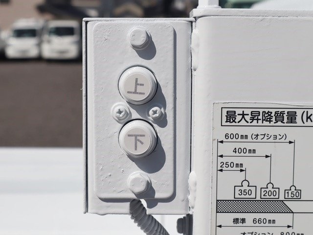 日産 クリッパートラック EBD-DR16T(4WD)の写真15