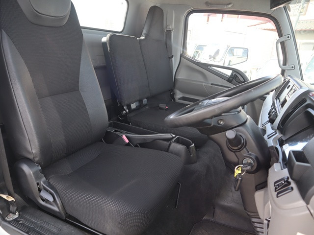 三菱 キャンター TPG-FEB50(2WD)の写真35