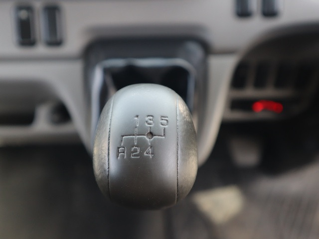 三菱 キャンター TPG-FEB50(2WD)の写真39