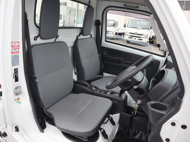 スズキ キャリイ EBD-DA16T(2WD)の写真33