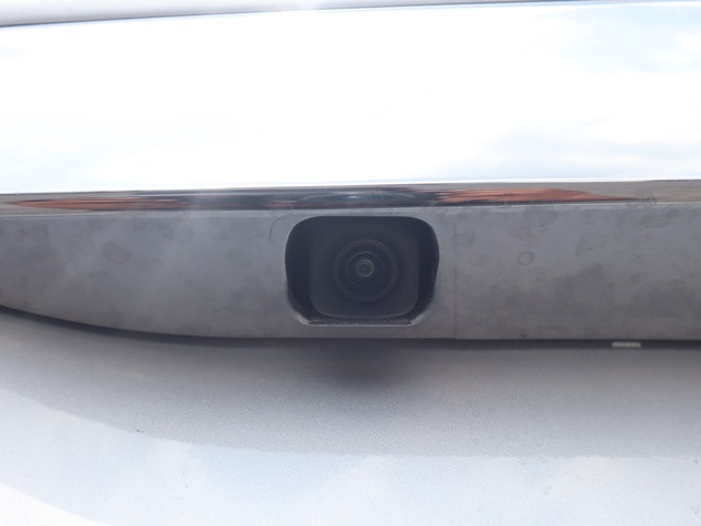 トヨタ ハイエースバン 3BF-TRH200V(2WD)の写真18