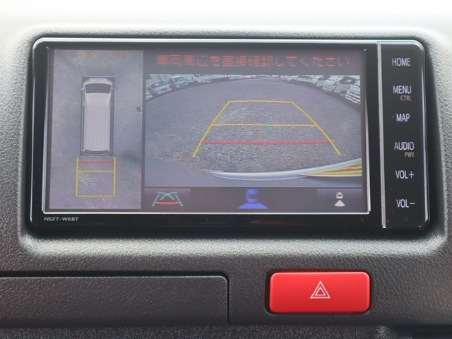 トヨタ ハイエースバン 3BF-TRH200V(2WD)の写真19