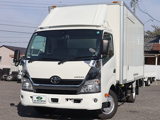 トヨタ ダイナ TPG-XZU710(2WD)の写真2