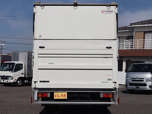 トヨタ ダイナ TPG-XZU710(2WD)の写真6