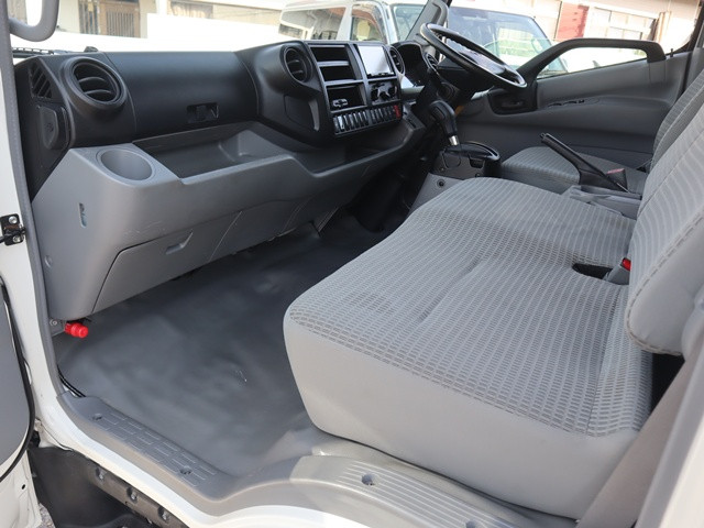 トヨタ ダイナ TPG-XZU710(2WD)の写真32