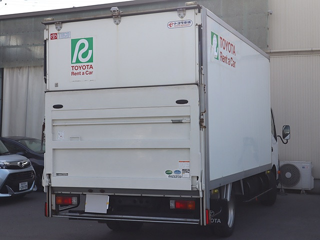 トヨタ ダイナ TKG-XZU710(2WD)の写真2