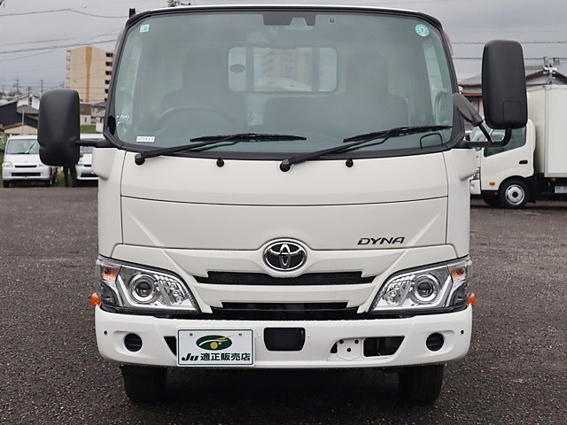 トヨタ ダイナ 2RG-XZC605(2WD)の写真3