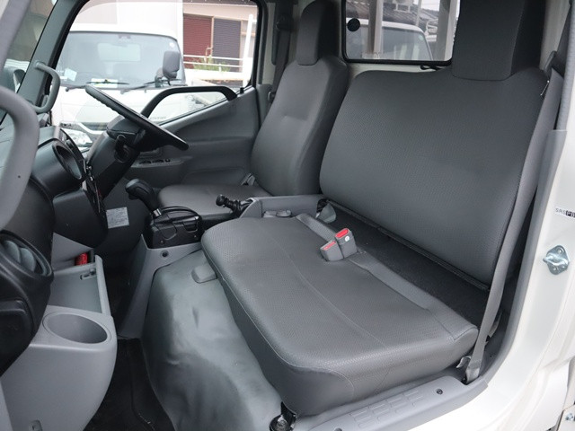 トヨタ ダイナ 2RG-XZC605(2WD)の写真33