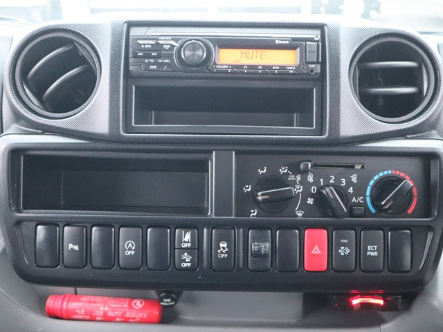 トヨタ ダイナ 2RG-XZC605(2WD)の写真36