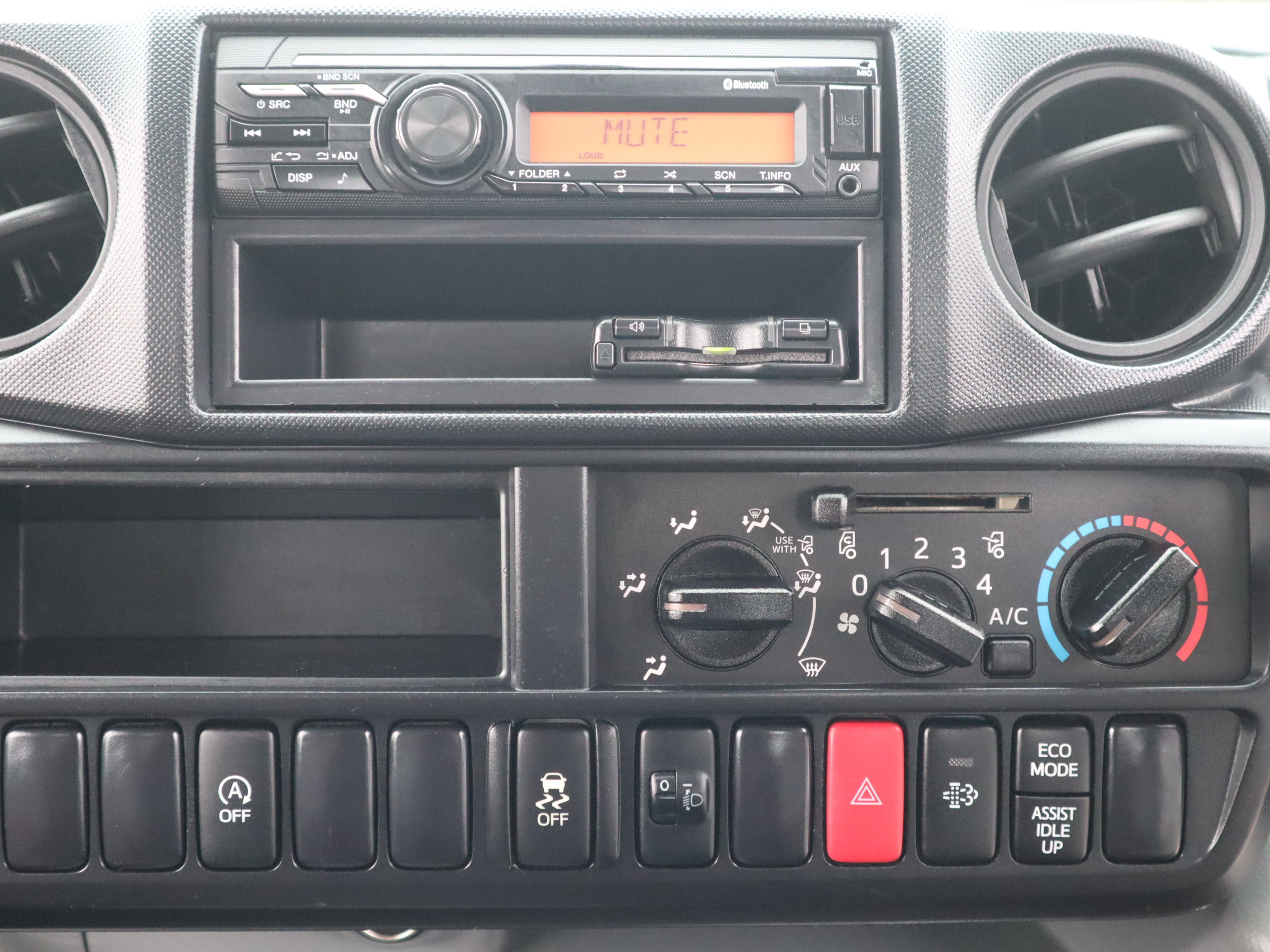 日野 デュトロ 2RG-XZU605M(2WD)の写真35