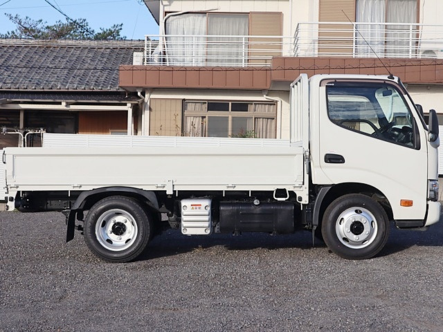 日野 デュトロ 2RG-XZU605M(2WD)の写真8