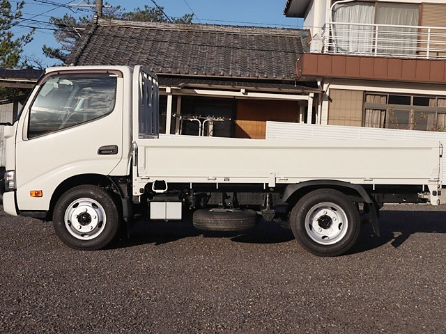 日野 デュトロ 2RG-XZU605M(2WD)の写真9