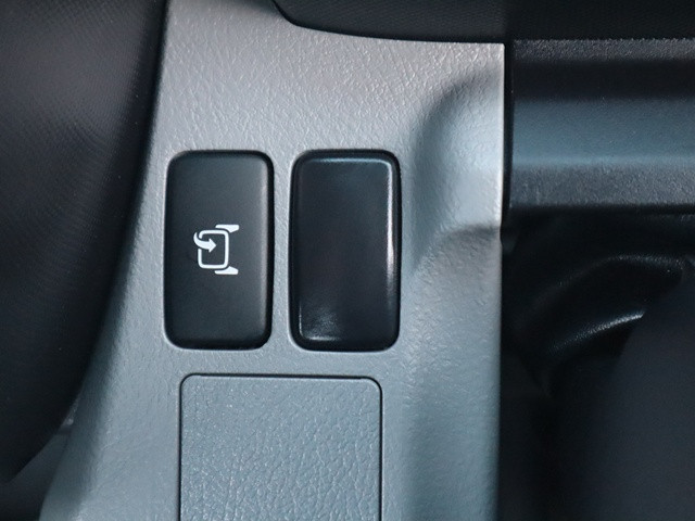 日野 デュトロ 2RG-XZU605M(2WD)の写真36