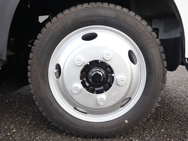 日産 アトラス SKG-TZ3F24(2WD)の写真24