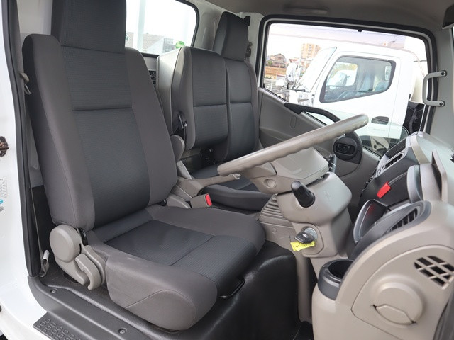 日産 アトラス SKG-TZ3F24(2WD)の写真33