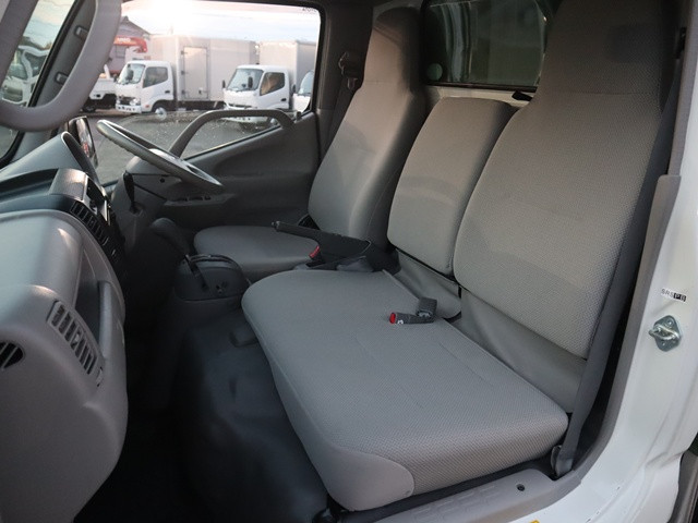 トヨタ ダイナ LDF-KDY221(2WD)の写真33