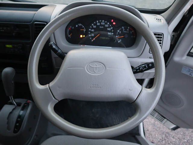 トヨタ ダイナ LDF-KDY221(2WD)の写真34