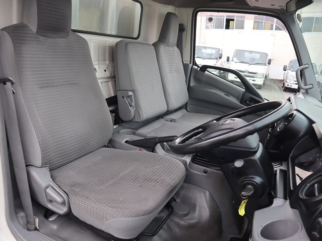 日野 デュトロ TKG-XZU710M(2WD)の写真31