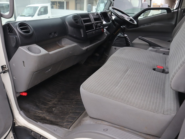 日野 デュトロ TKG-XZU710M(2WD)の写真32