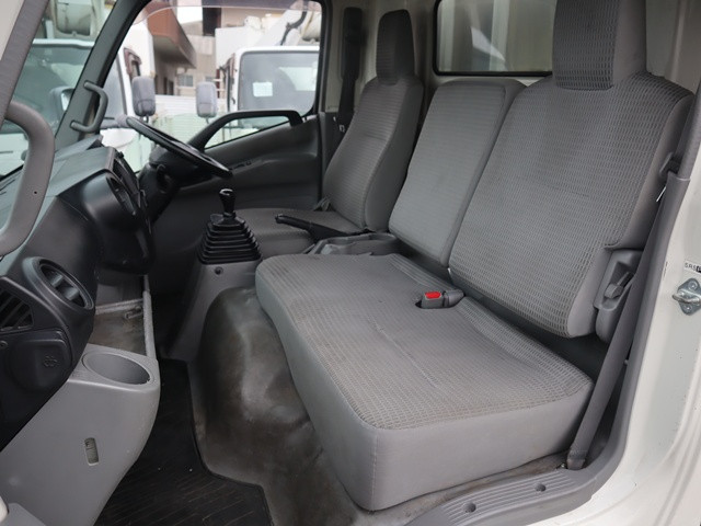 日野 デュトロ TKG-XZU710M(2WD)の写真33