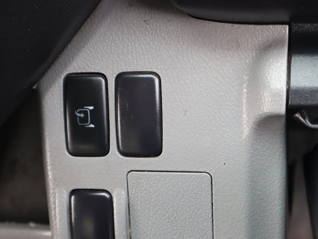 日野 デュトロ TKG-XZU710M(2WD)の写真37