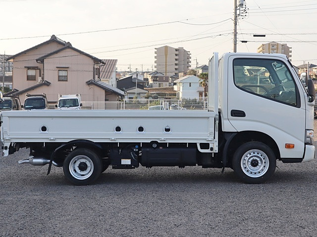 トヨタ ダイナ 2DG-GDY231(2WD)の写真8