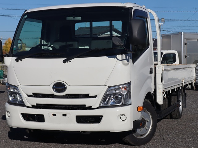 日野 デュトロ 2RG-XZU710M(2WD)の写真1