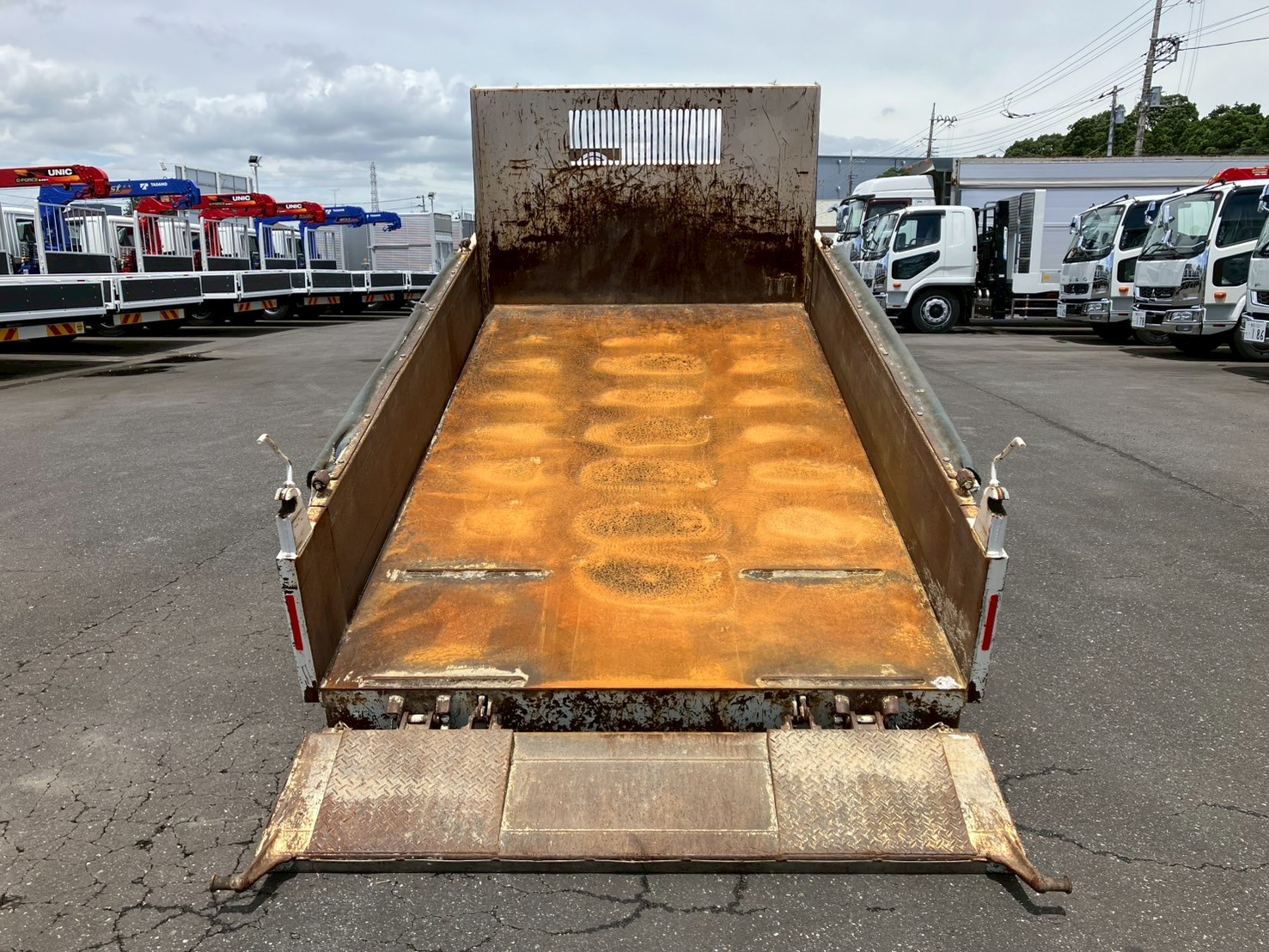 日野 デュトロ TKG-XZU620Tの写真16