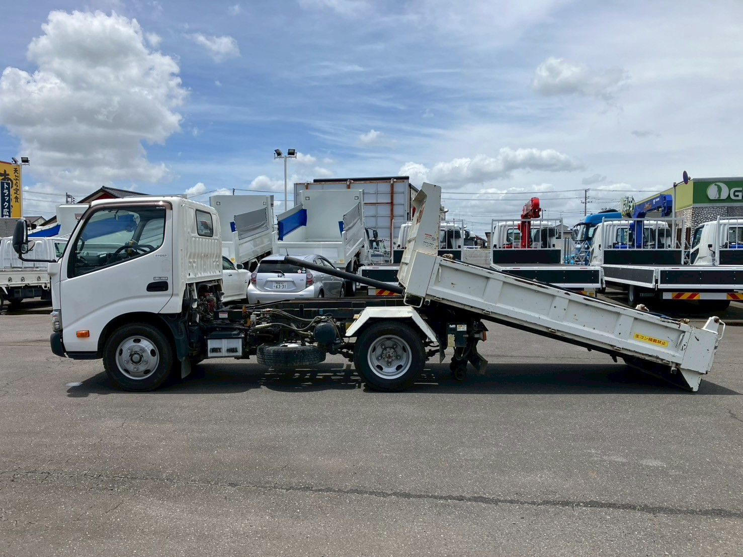 日野 デュトロ TKG-XZU620Tの写真23