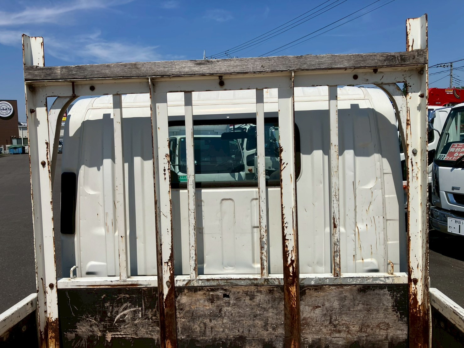 いすゞ エルフ TRG-NLR85AR(2WD)の写真11