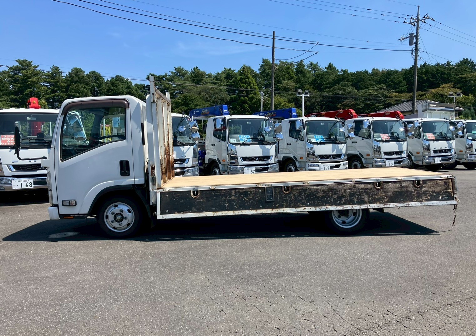 いすゞ エルフ TRG-NLR85AR(2WD)の写真17