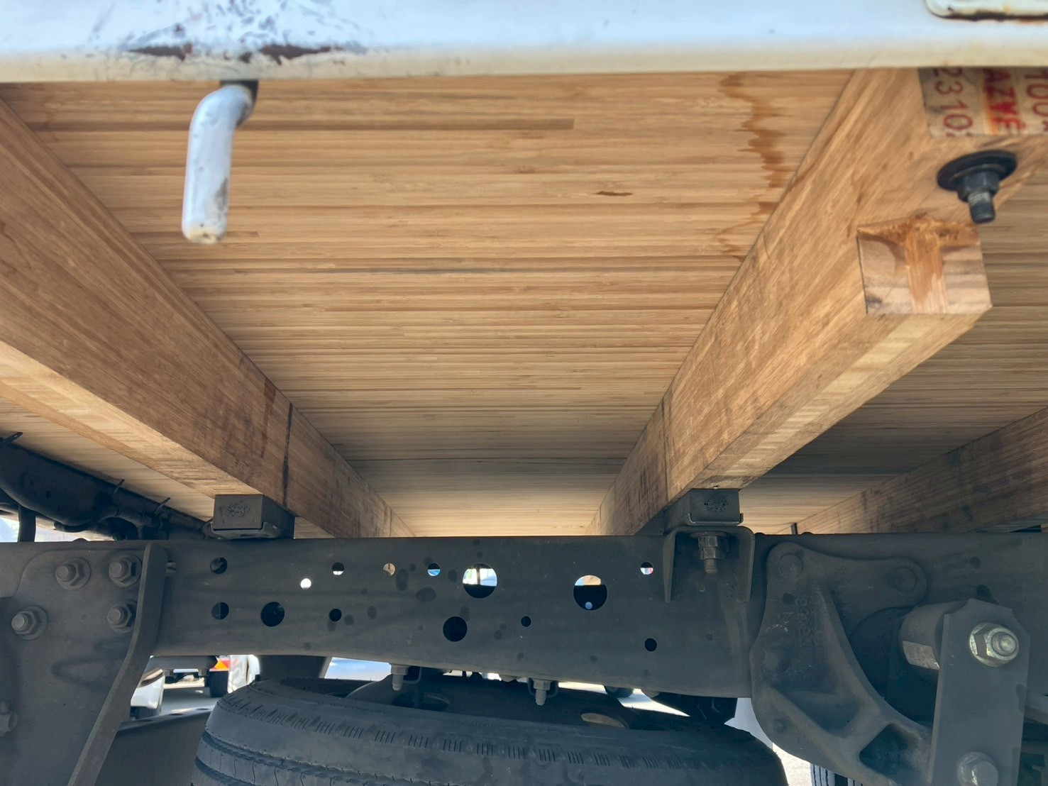 いすゞ エルフ TRG-NLR85AR(2WD)の写真22