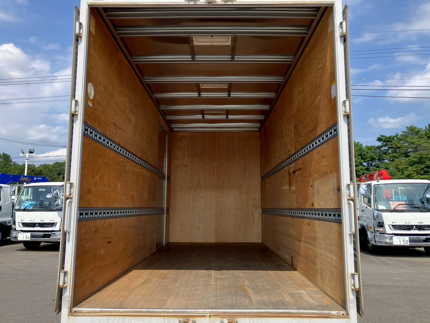 日野 デュトロ 2RG-XZU655Mの写真10