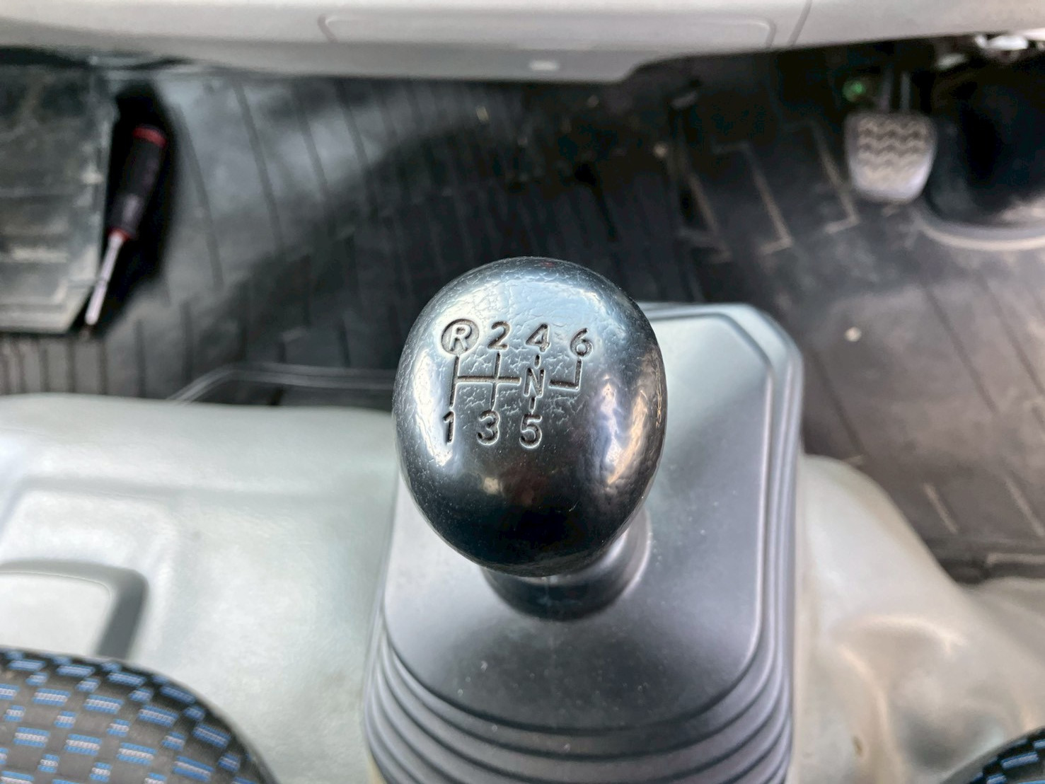 日野 デュトロ 2RG-XZU655Mの写真35