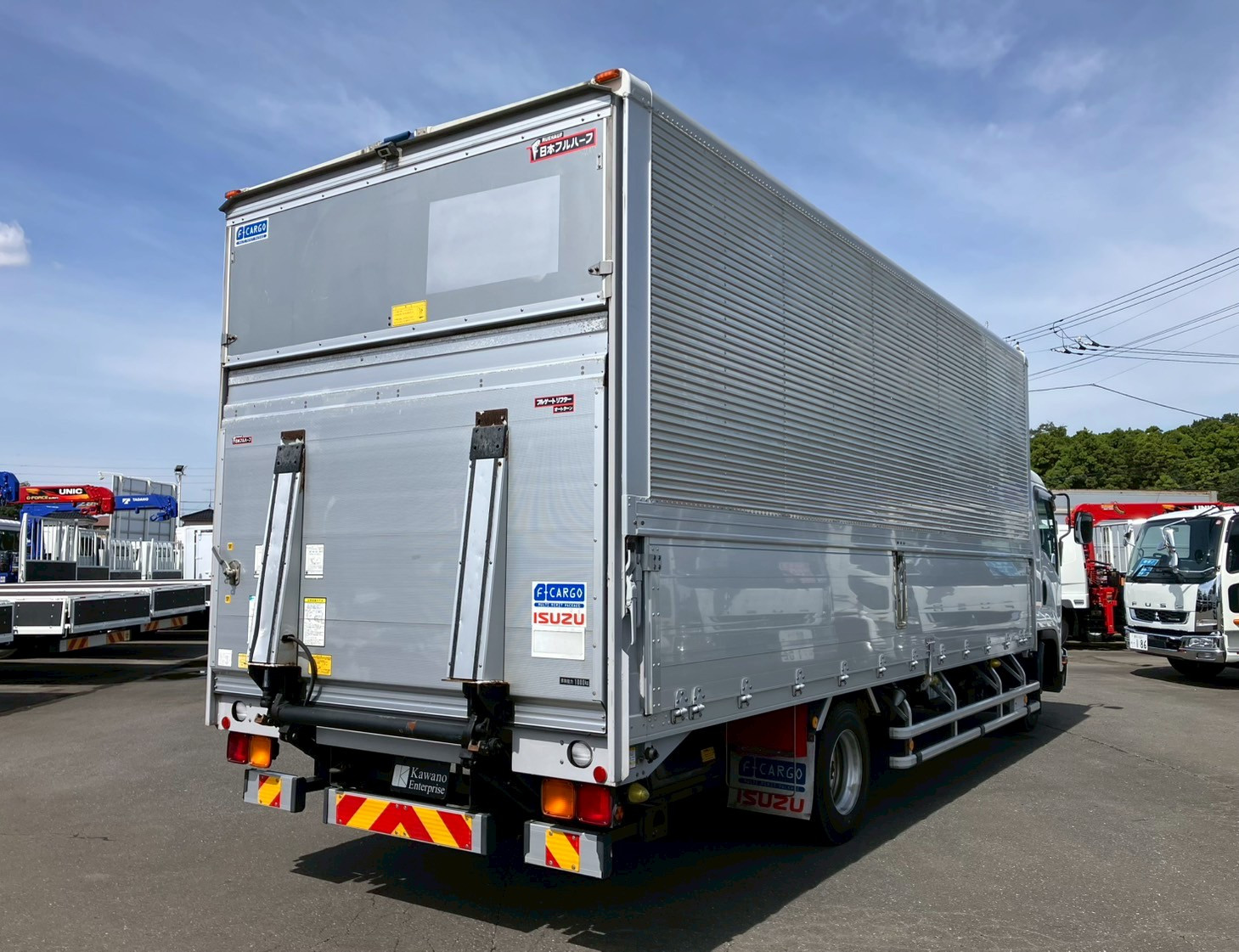 いすゞ フォワード TKG-FRR90T2(2WD)の写真8