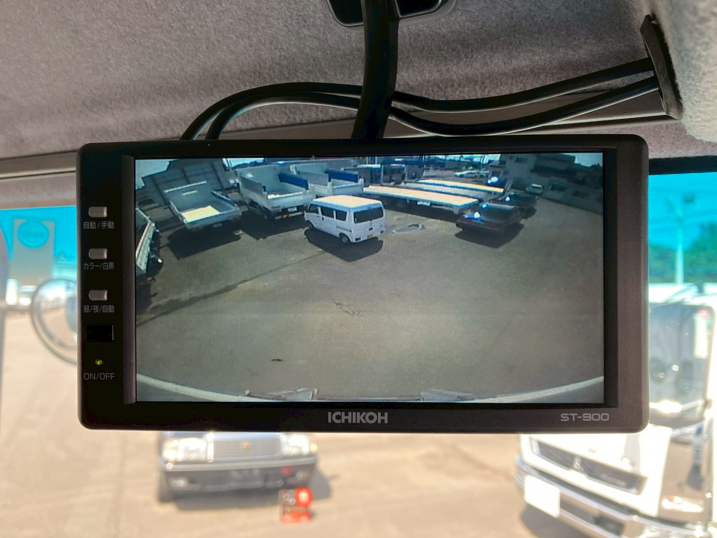 いすゞ フォワード TKG-FRR90T2(2WD)の写真43