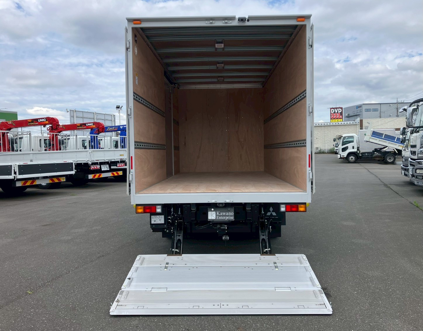 三菱 キャンター 2RG-FEB50の写真10