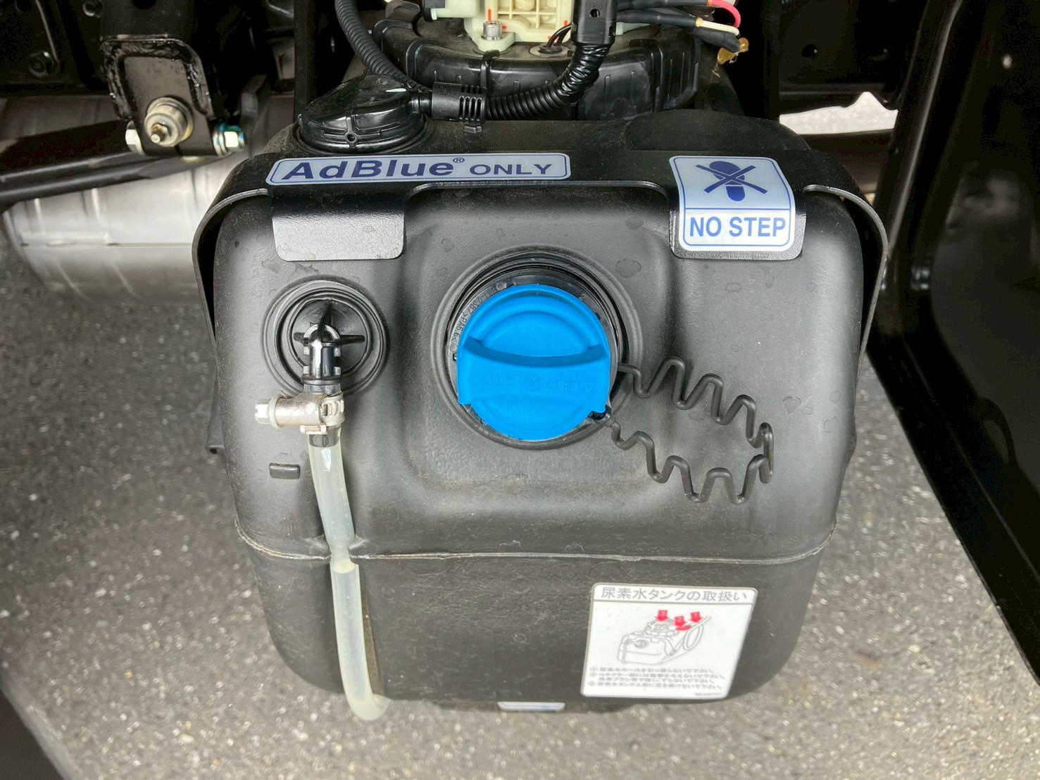 三菱 キャンター 2PG-FEB80(2WD)の写真29