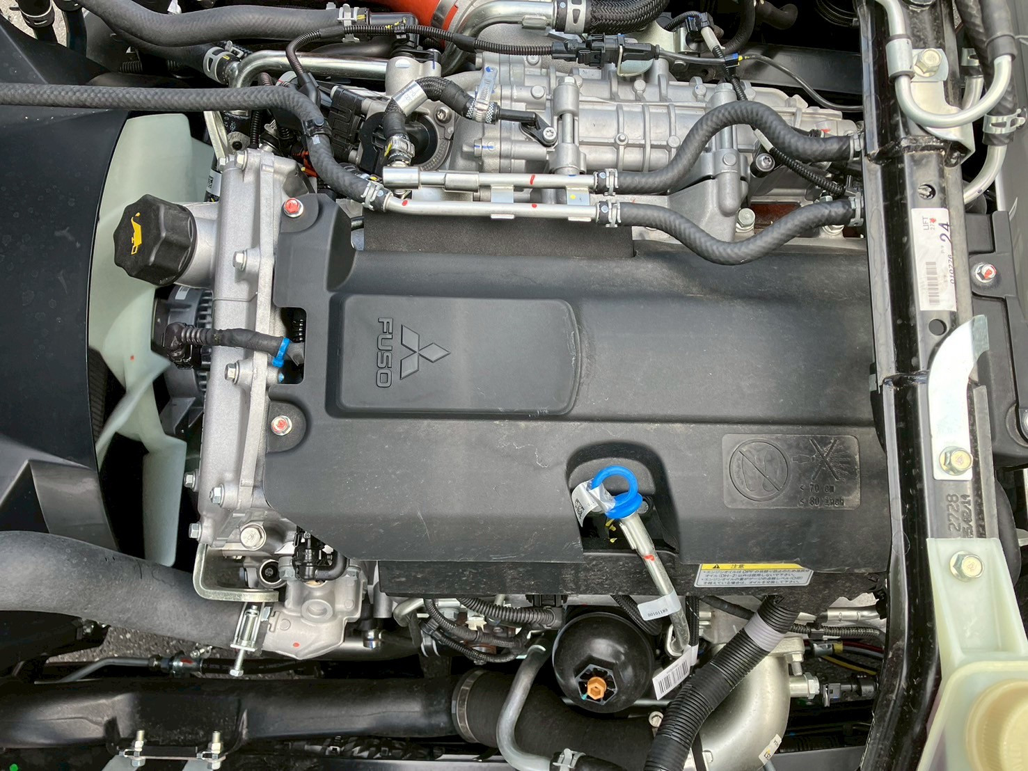 三菱 キャンター 2PG-FEB80(2WD)の写真21