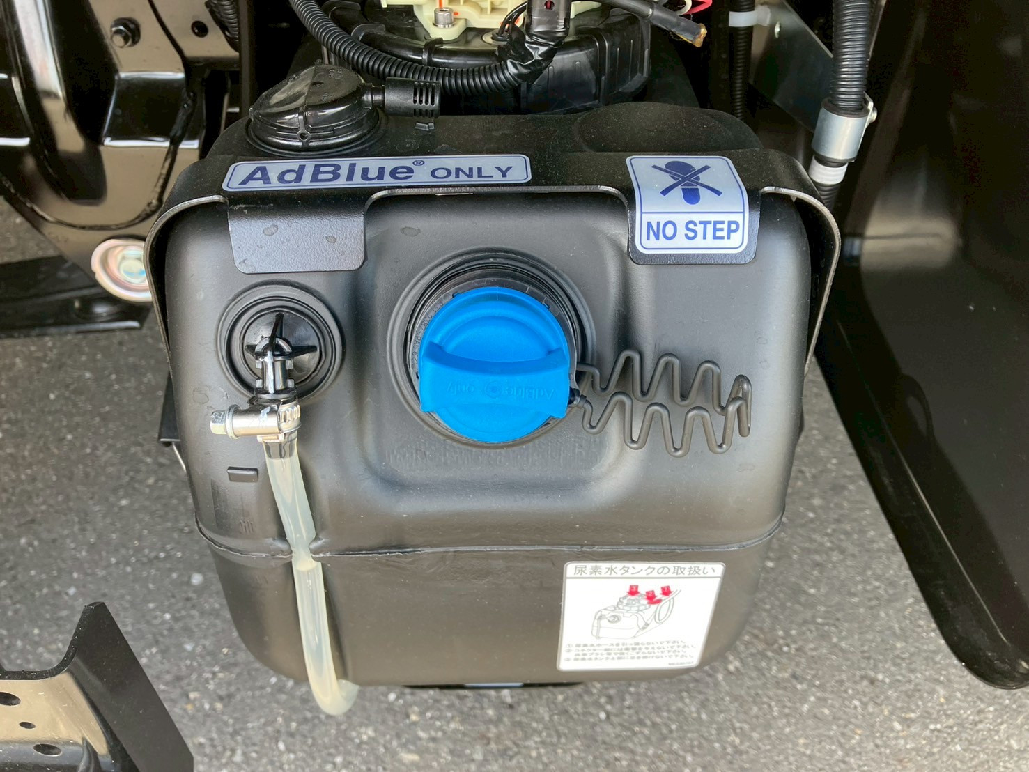 三菱 キャンター 2RG-FBA20(2WD)の写真18