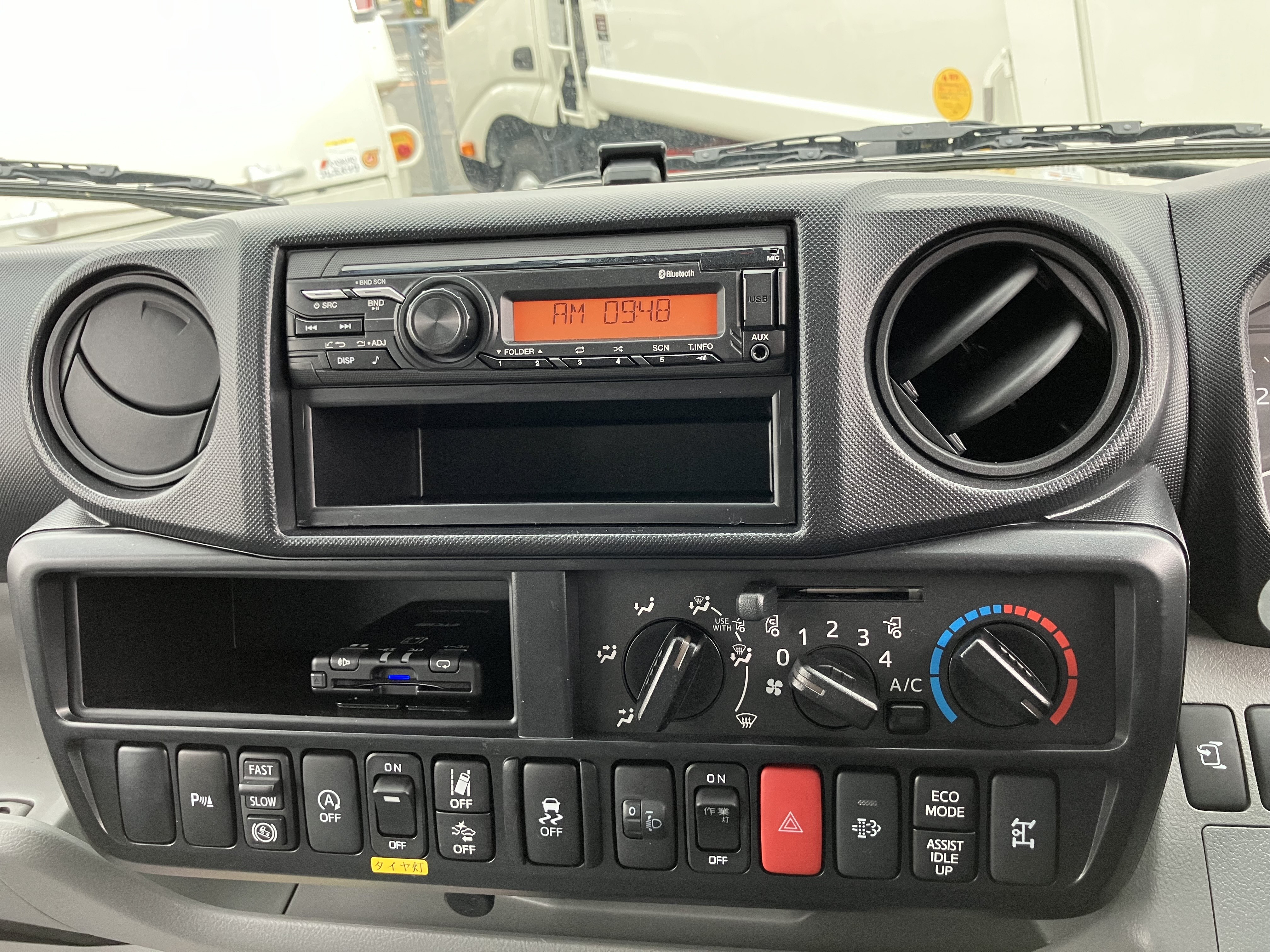 日野 デュトロ 2KG-XZU605X(2WD)の写真35